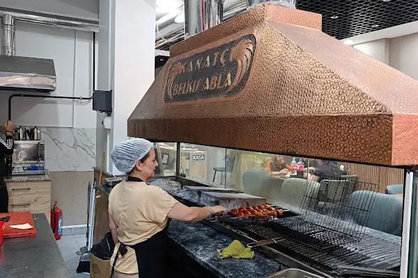 Akropol Cafe &amp; Bistro - Restoran - Sivas Akıncılar