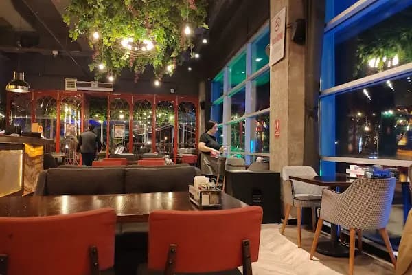 Bisquitte Agora - Restoran - İzmir Bornova