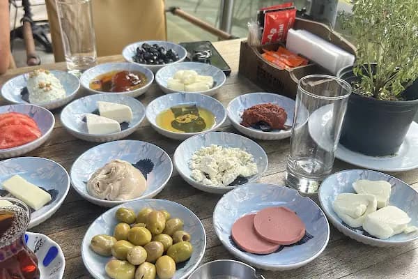 Salaş Derya Sini Restaurant - Restoran - İstanbul Avcılar