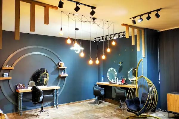 KARAHANLI BEAUTY CENTER ( BAYAN KUAFÖRÜ/GÜZELLİK SALONU) - Kuaför - Kocaeli Başiskele