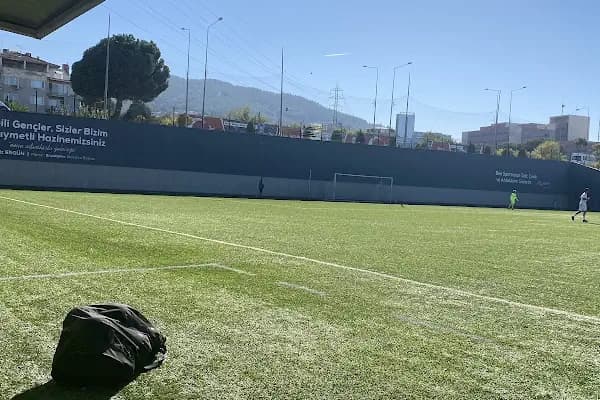 TEVFİK LAV SPOR TESİSLERİ - Spor kompleksi - Manisa Adnan Menderes Mahallesi