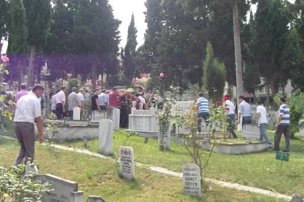 Mezarlık - Mezarlık - Trabzon Akçaabat