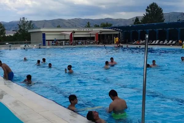 İnönü Üniversitesi Olimpik Açık Yüzme Havuzu - Açık Yüzme Havuzu - Malatya Yeşilyurt