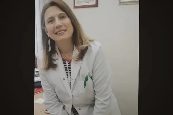 Doç. Dr. Tennure Yazanel Diş Kliniği - Diş Kliniği - İzmir Balçova