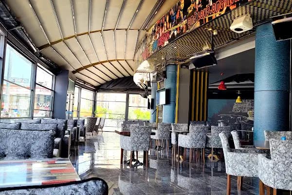 Big Yellow Taxi Cafe - Kafe - Konya Akşehir