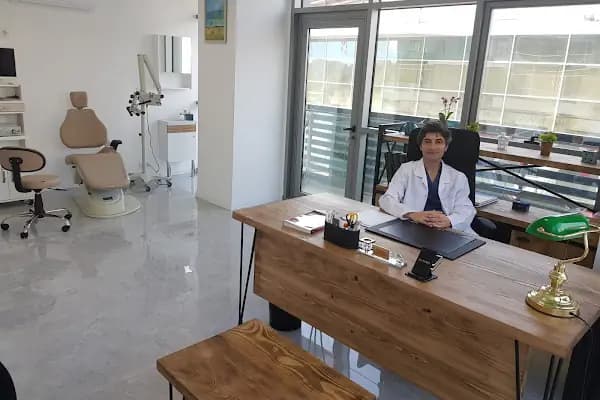 Op. Dr. Levent Demirci - Kocaeli Burun Estetiği - Rinoplasti - Estetik Cerrahi Kliniği - Kocaeli Darıca