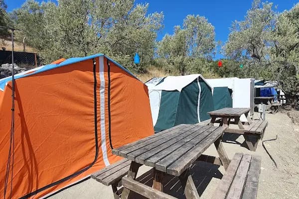 Eser Camping - Kamp Alanı - İzmir Dikili