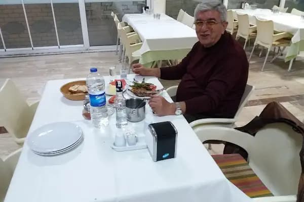 Tenekeli Restoran - Restoran - Balıkesir Karesi