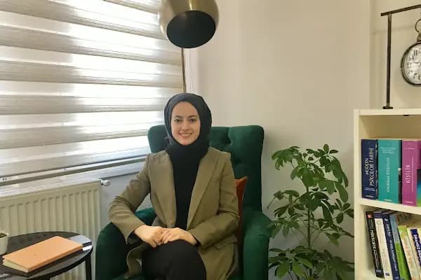 Uzman Psikolog Beyza Erdir Kocahüseyinoğlu - Psikolog - Manisa Soma