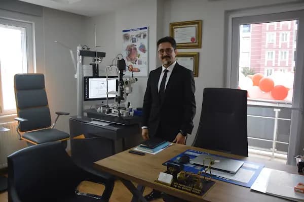 Op. Dr. Mehmet Vural Göz VE Estetik Kliniği - Göz Doktoru - Balıkesir Altıeylül