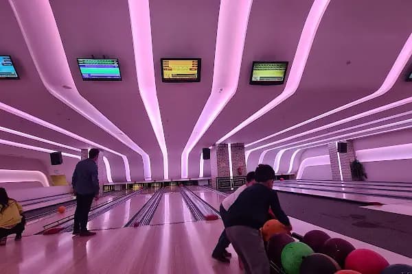 Play Bowling - Eğlence Merkezi - İzmir Ödemiş