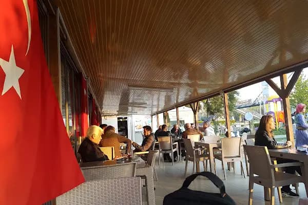 Engelsiz Cafe Park - Kafe - İzmir Bergama