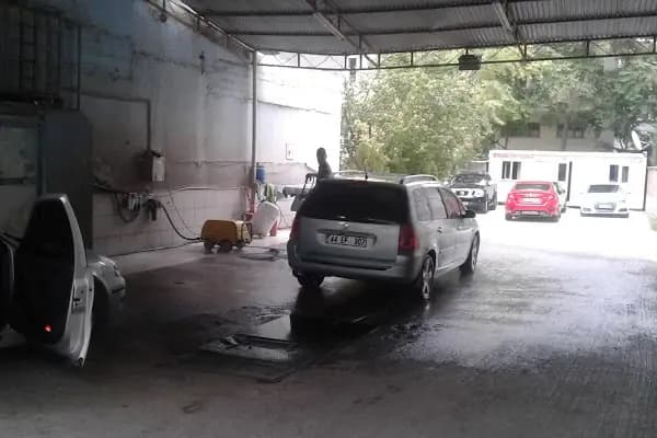 Berrak Oto Yıkama Oto Park Oto Kuaför - Araba Yıkama - Malatya Battalgazi