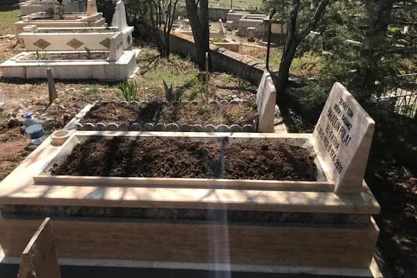 GÜMÜŞHANE YENİCE KÖY MEZARLIĞI - Mezarlık - Ankara Akyurt