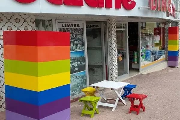 Dinç Eczanesi - Eczane - Antalya Finike