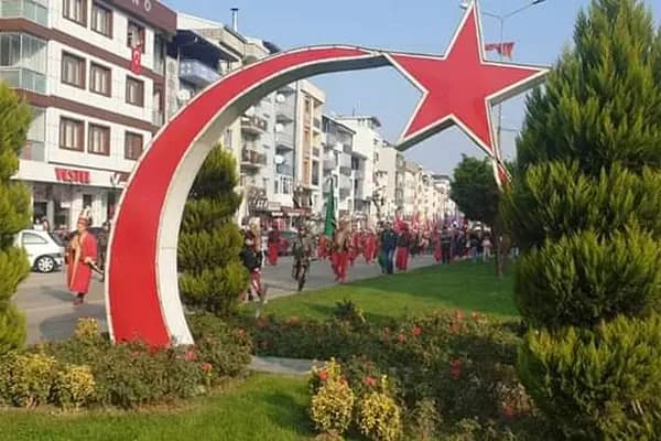 GÜRSU AYYILDIZ MEHTERAN - Okul - Bursa Gürsu