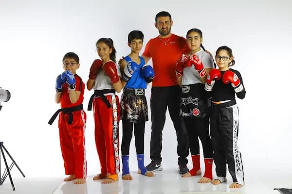 Levent Bulut Fight Club - Spor Kulübü - İstanbul Arnavutköy