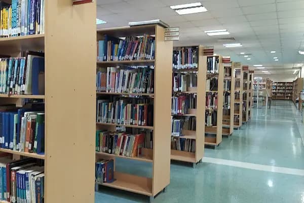 Dokuz Eylül Üniversitesi Prof. Dr. Fuat Sezgin Merkez Kütüphanesi - Kütüphane - İzmir Buca