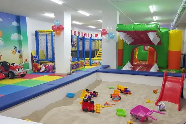 Kidslandia Cafe Çocuk Oyun Merkezi - Oyun/Eğlence Merkezi - İstanbul Adalar
