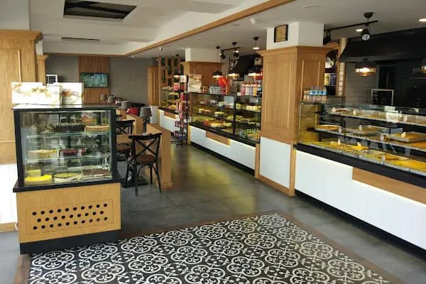 Derya Pastanesi &amp; Cafe - Pastane - Bursa Nilüfer