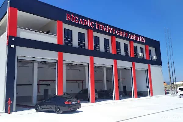 Balıkesir Büyükşehir Belediyesi Bigadiç Itfaiye Amirliğş - İtfaiye İstasyonu - Balıkesir İvrindi