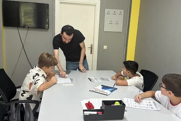 DialogIST Dil Okulu Dil Kursu Yabancı Dil İngilizce Ve İspanyolca Kurs Turkish Lesson - Dil Okulu - İstanbul Maltepe