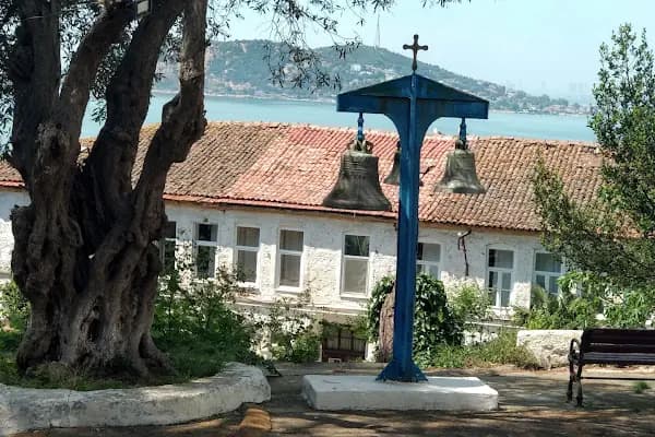 Aya Yorgi Karipi Manastırı - Kilise - İstanbul Bahçelievler