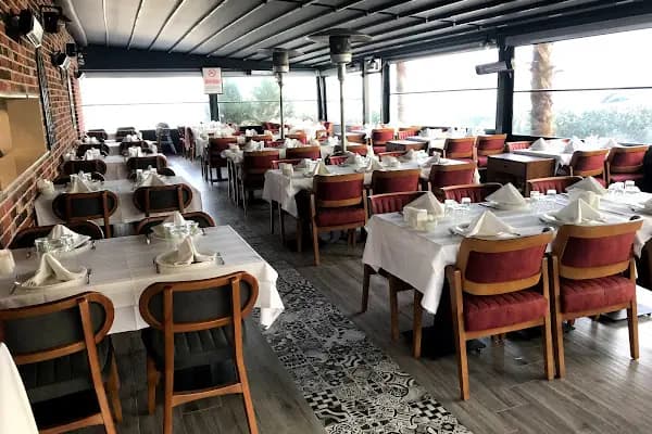 Kazım bey et restaurant - Et Yemekleri Restoranı - İzmir Bornova