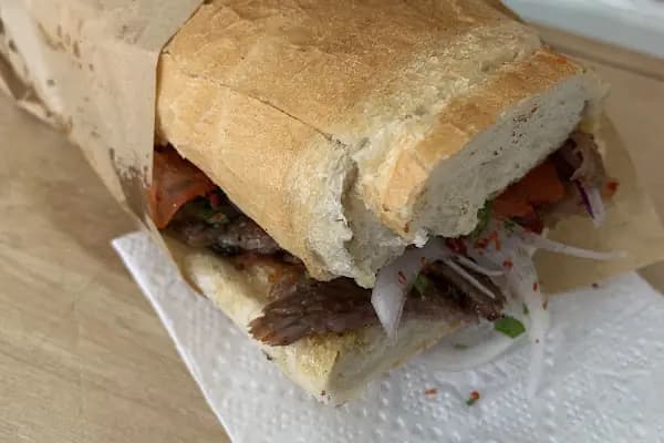 Dönerci Ramazan | Bornova Döner | Bornova Et Döner | Bornova Köfte | Çamdibi Döner | Altındağ Döner | Yeşilova Döner - Dönerci - İzmir Bornova
