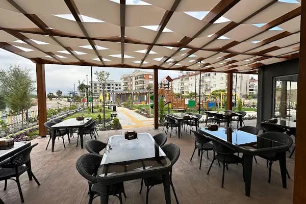 Umut Park Kafe - Restoran - Antalya Finike