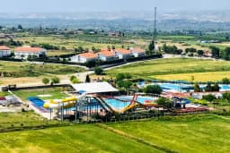 Ege Kleopatra Aquapark Yüzme Havuzları ve Kır Düğün Salonu