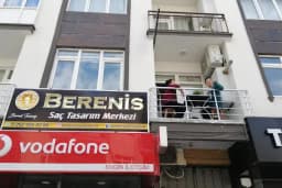 Berenis Kuaför ve Güzellik Merkezi