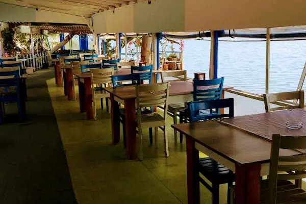 Yüzerköşk Mavi Yengeç Restaurant - Yengeç Restoranı - Antalya Kemer