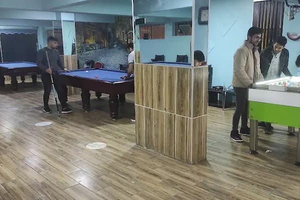 Can Bilardo - Bilardo salonu - İstanbul Gaziosmanpaşa