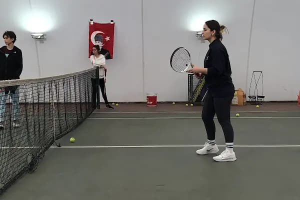 Büyükçekmece Tenis Okulu - Tenis Kulübü - İstanbul Küçükçekmece