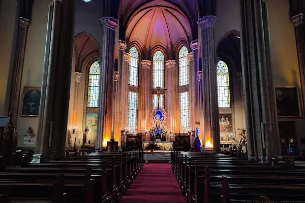 St. Antuan Kilisesi - Katolik Kilisesi - İstanbul Beyoğlu