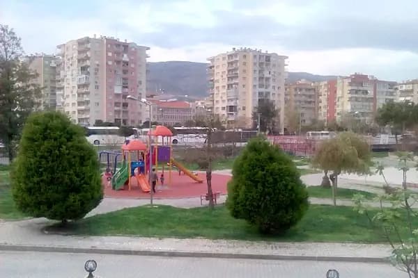 Çocuk Parkı - Park - İzmir Karabağlar