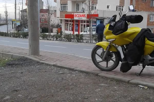 Yüksel Eczaneci - Eczane İçeren İşletme - Kocaeli Başiskele