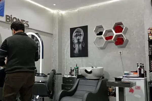 Saloon Biones - Kuaför - İzmir Bornova
