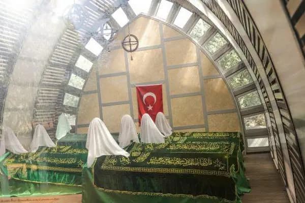 Yediler Türbesi - Dini Kurum - Denizli Acıpayam