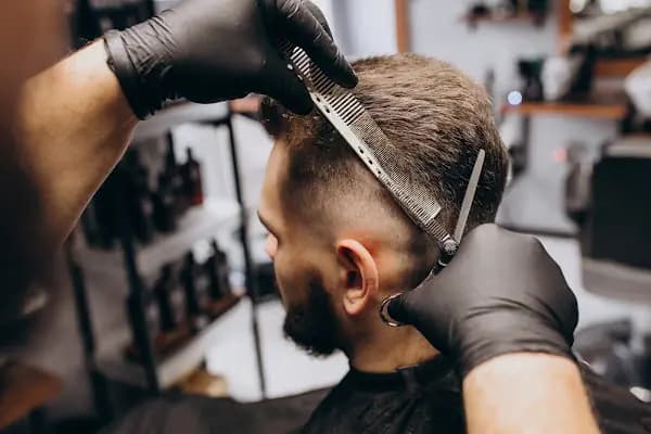 By Zinar Hair Salon - Berber Dükkanı - İstanbul Arnavutköy