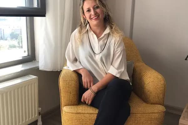 Psikolog Tuğçe Topcu - Psikolog - Ankara Etimesgut
