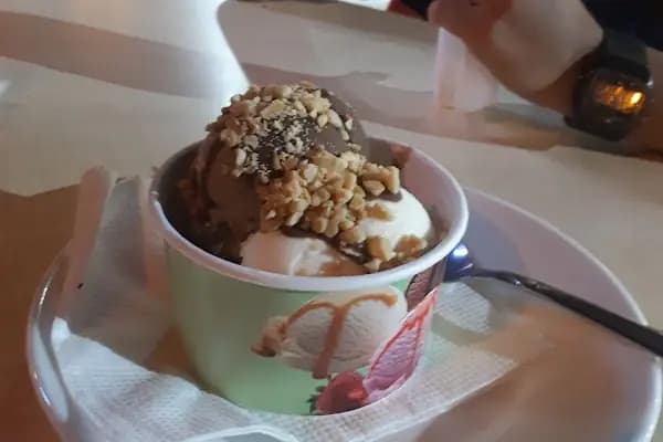 Dondurmacı Ünsal - Kafe - Balıkesir Altıeylül