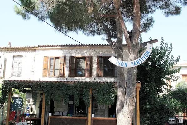 Huri&Nuri Hotel - Otel - İzmir Foça