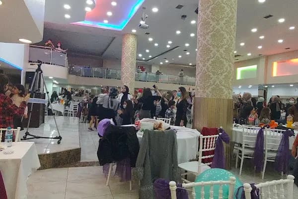 Oktaylar Düğün Salonu - Düğün Salonu - İstanbul Küçükçekmece