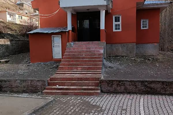 Şehit Uzman Çavuş Faik Balcı Ortaokulu - Okul - Van Bahçesaray