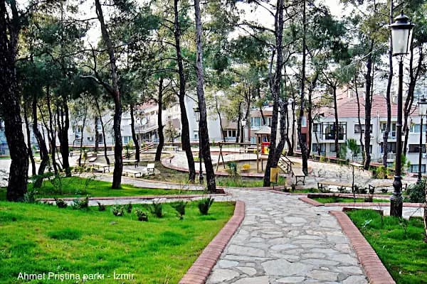 Karabağlar Belediyesi Ahmet Piriştina Doğa Sit Parkı - Park - İzmir Bergama