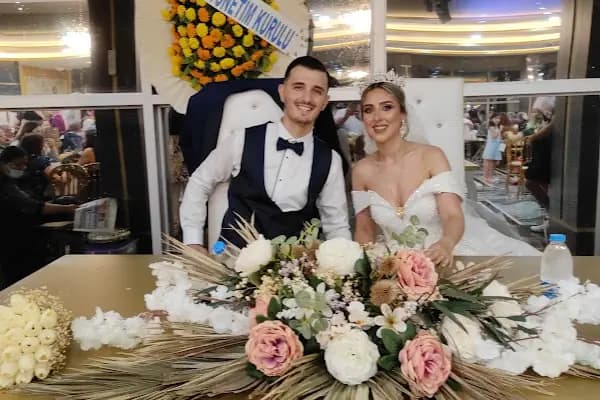 Hayal Düğün Salonu - Düğün Salonu - Manisa Demirci