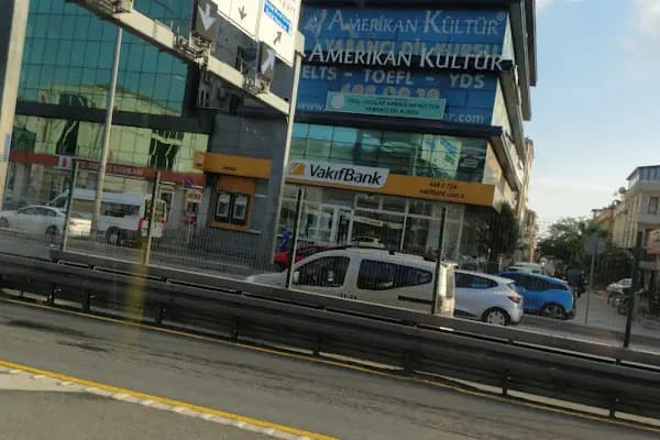 Amerikan Kültür Avcılar Dil Okulu - Dil Okulu - İstanbul Maltepe