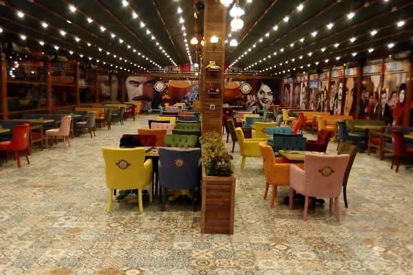 By Pars Cafe & Bistro - Kafe - İstanbul Arnavutköy
